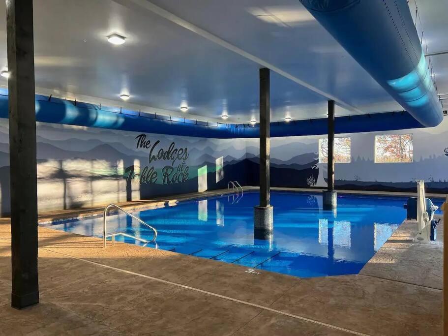 בראנסון The Lake Fish-Amazing Views-Sleeps 24-Indoor-Outdoor Pools מראה חיצוני תמונה